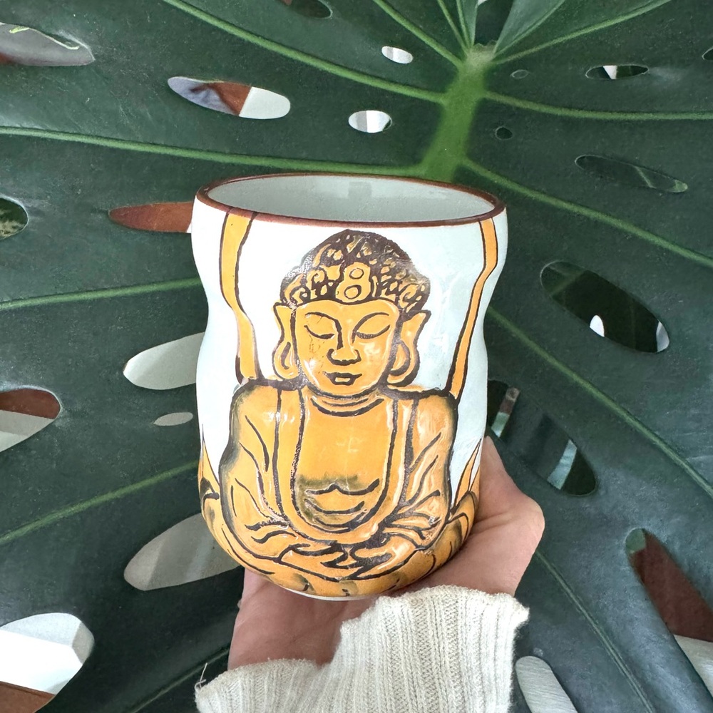 Handcrafted Buddha Art Vase - White and Mustard